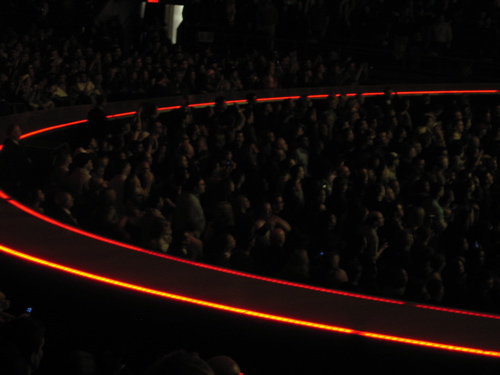 112205u2msg9.jpg