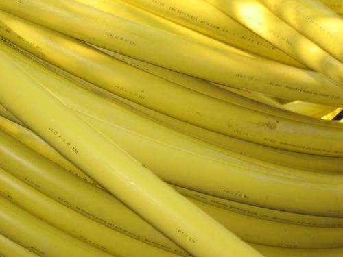 6805yellowtubing.JPG